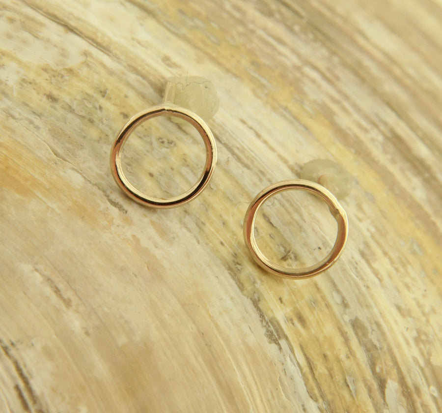 Solid 14k Gold Round Minimalist Earrings