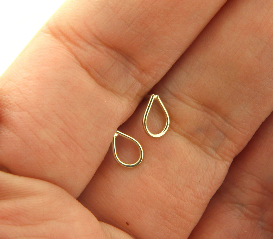 Solid 14k Gold Teardrop Minimalist Earrings