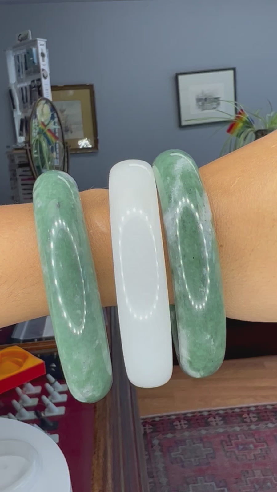 Natural Jade Bangle, Smooth Green Stone Slip-On Bracelet / Natural Stone Bangle