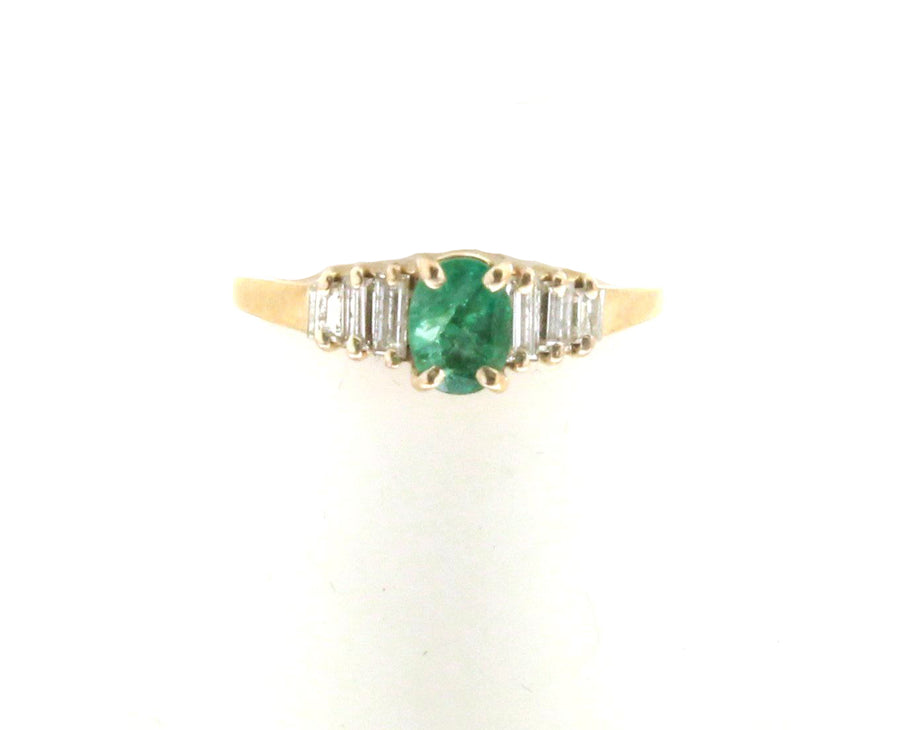 14kt Yellow Gold .40ctw Diamond & .50ct Emerald Vintage Ring