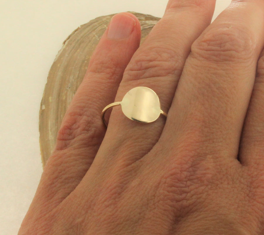 Solid 14kt Rounded Engravable Disc Ring