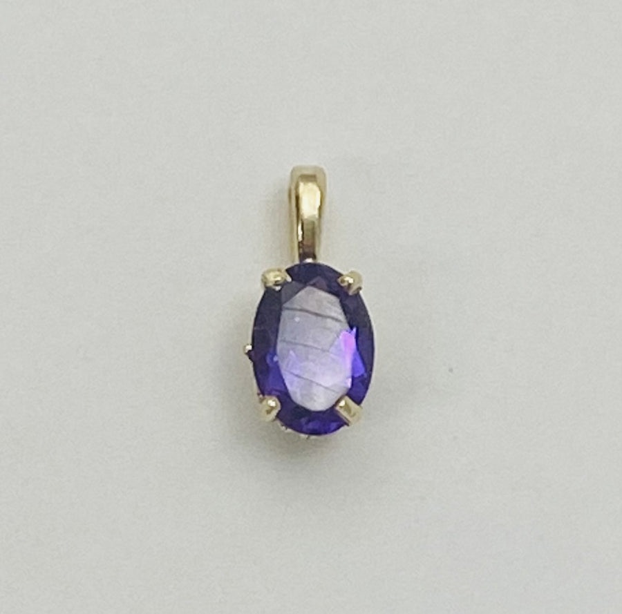 Solid 14kt Gold .75ct Amethyst Pendant Necklace