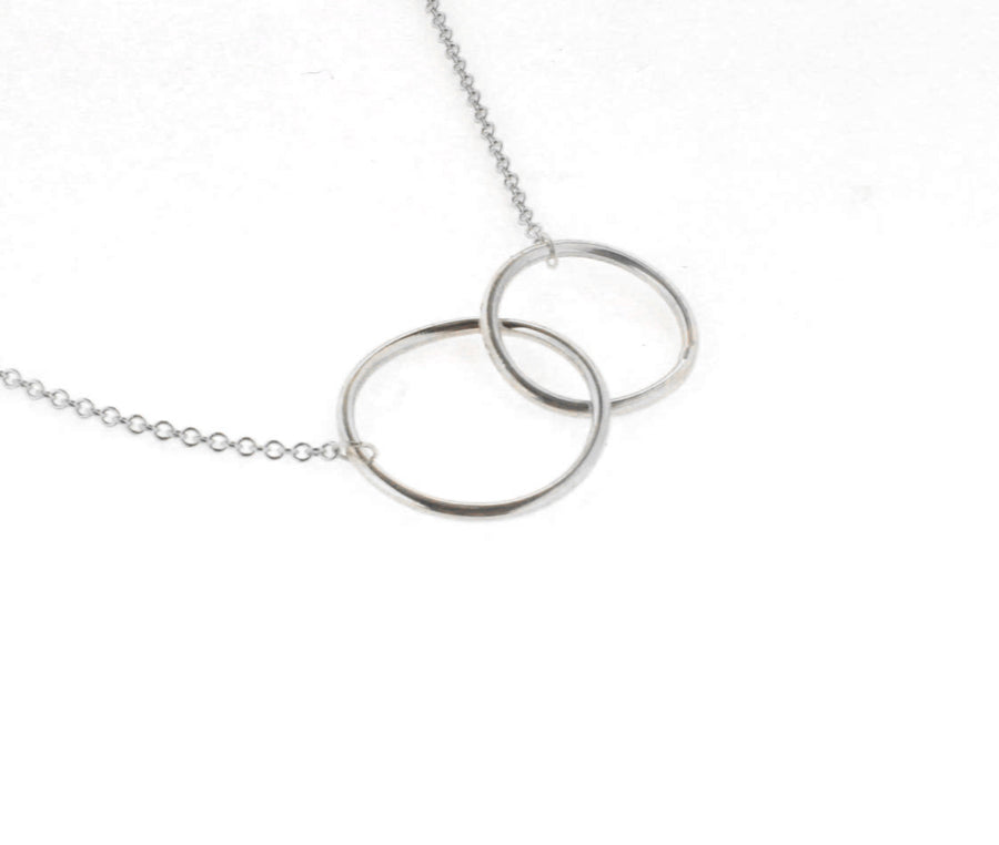 14kt Rose Gold Intertwining Two Circle Necklace