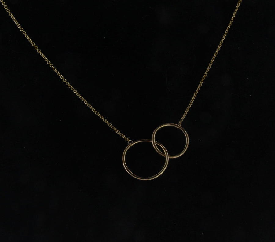 14kt White Gold Intertwining Minimalist Two Circle Necklace