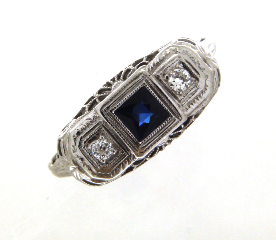 Platinum Filigree .25ct Sapphire & .10ctw Diamond Antique Ring