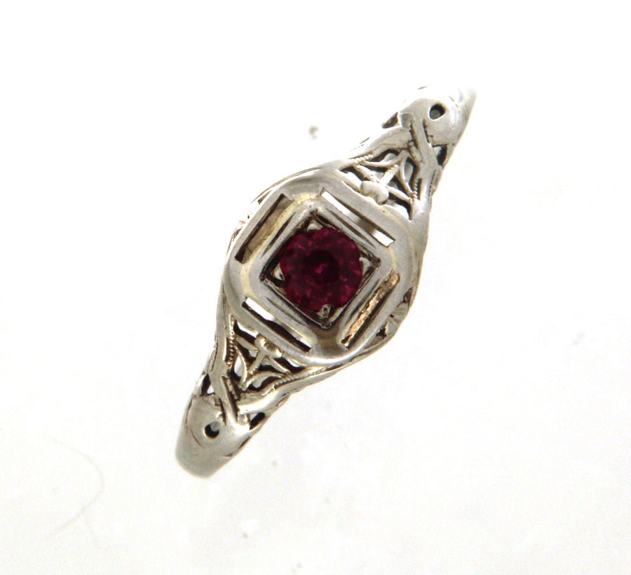 18k Synthetic Ruby Antique Filigree Ring